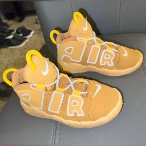 TODDLER BOY NIKE SHOES 10c